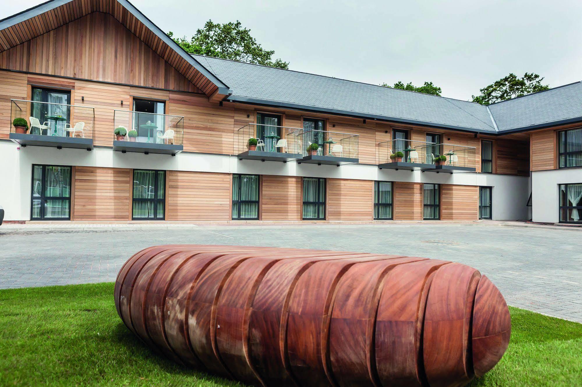 Lodge At Solent Fareham Buitenkant foto