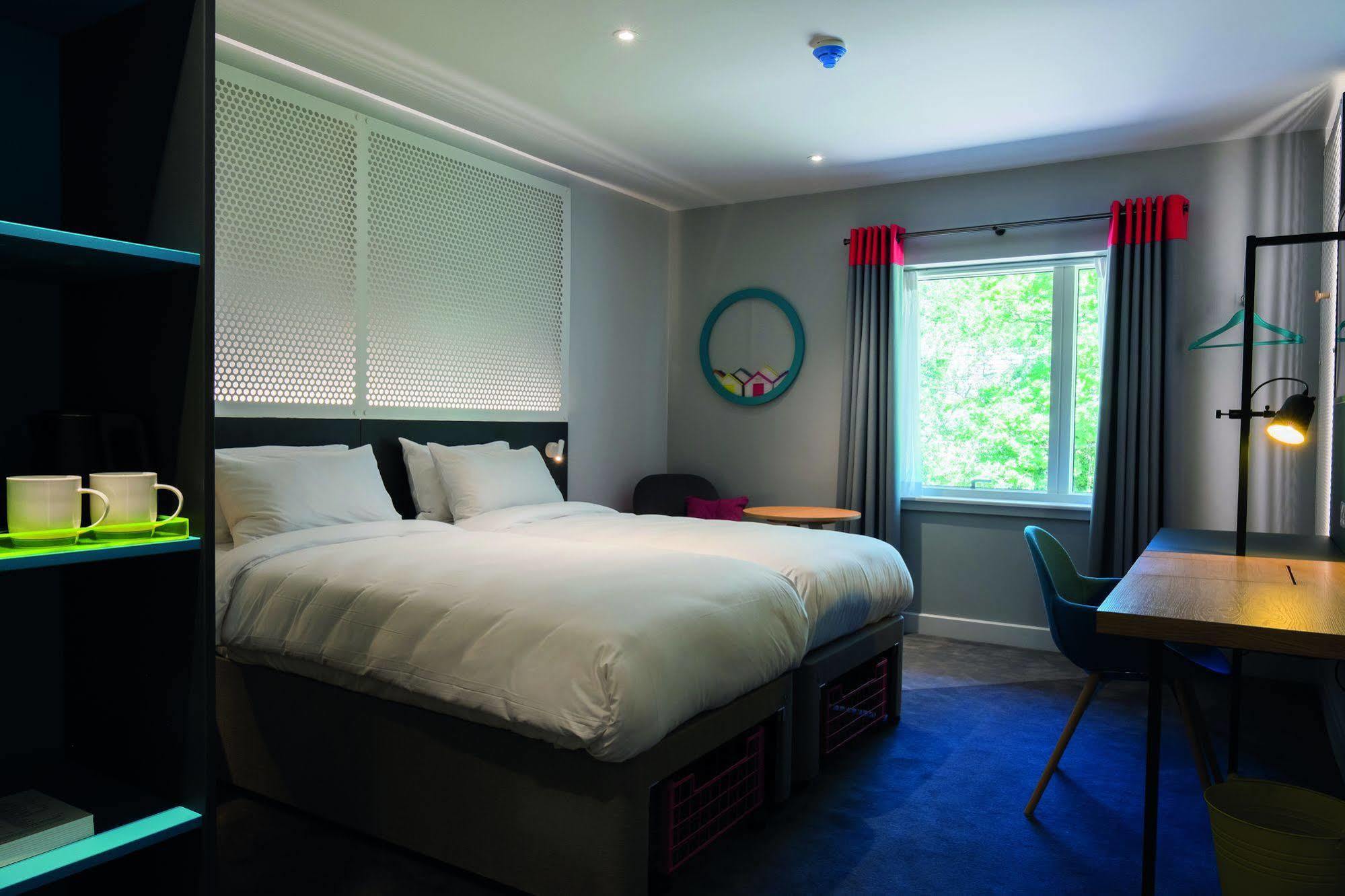 Lodge At Solent Fareham Buitenkant foto