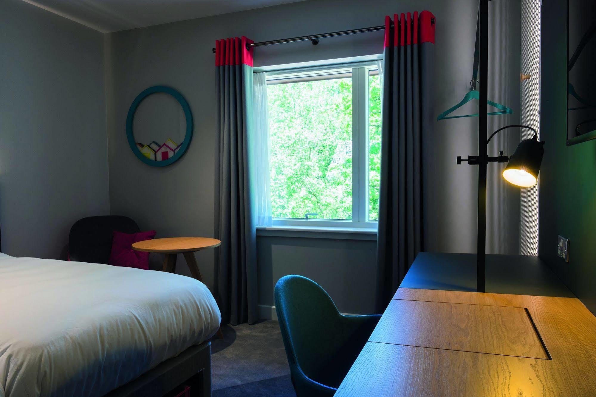 Lodge At Solent Fareham Buitenkant foto